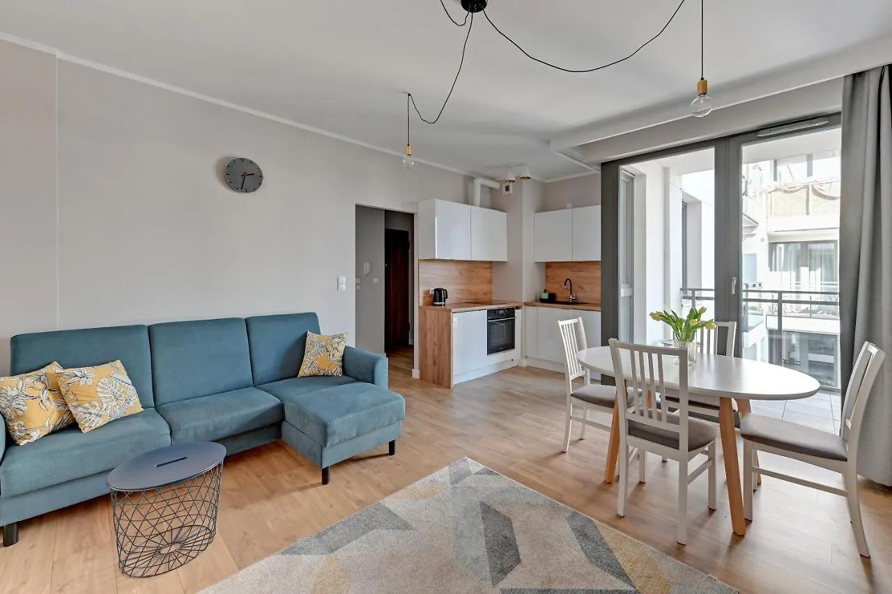 Blue Mandarin Garden Gates Apartment Gdansk
